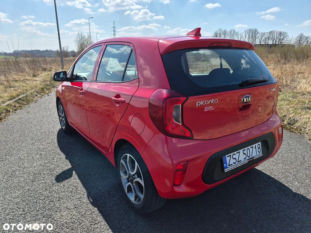 Kia Picanto 1.0 L - 5