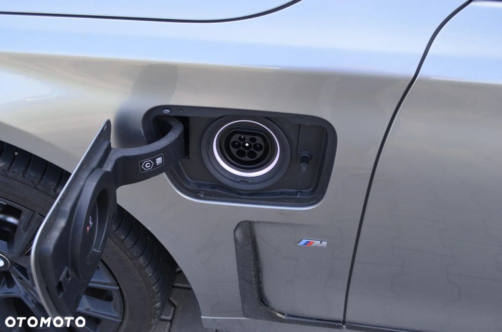 BMW Seria 7 - 13