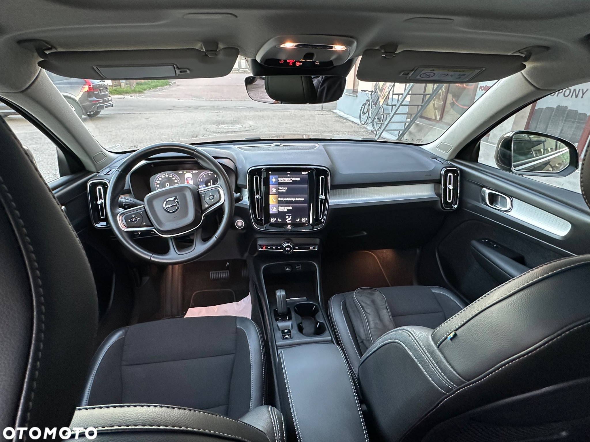 Volvo XC 40 - 11