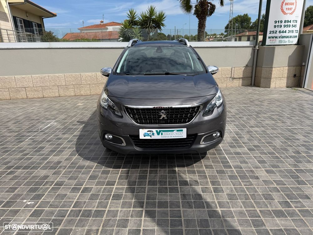 Peugeot 2008 1.2 PureTech Style - 4