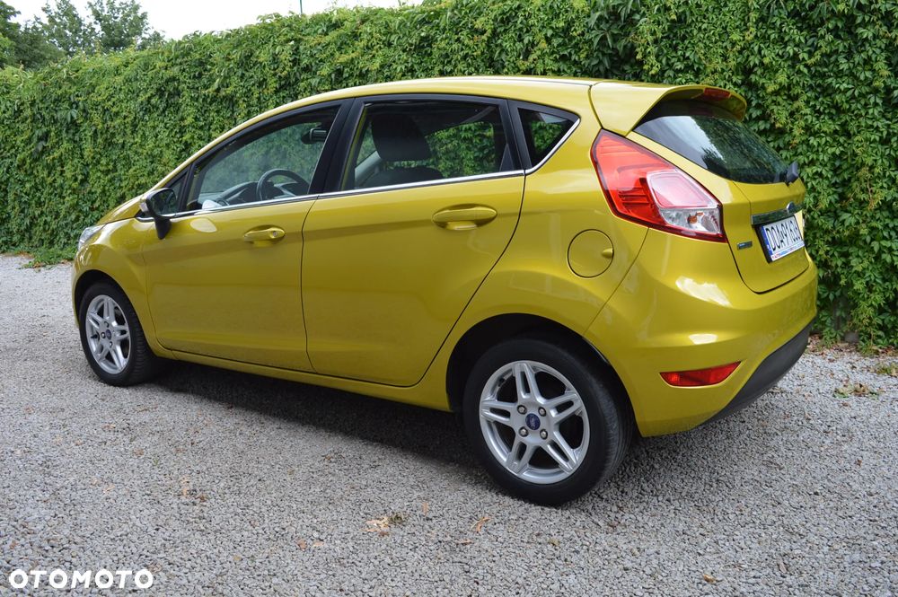Ford Fiesta 1.0 EcoBoost Titanium - 4