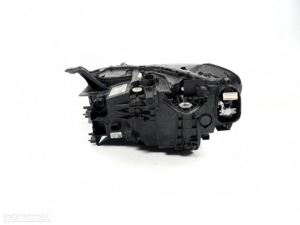 Farol LED Adaptativo AHL Direito Usado / Original BMW 2 Active Tourer (U06) 6311... - 6