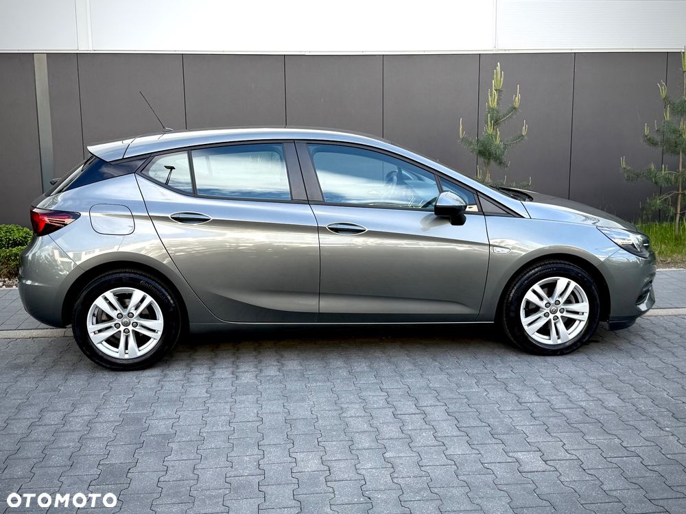 Opel Astra 1.2 T Business Edition S&S - 8
