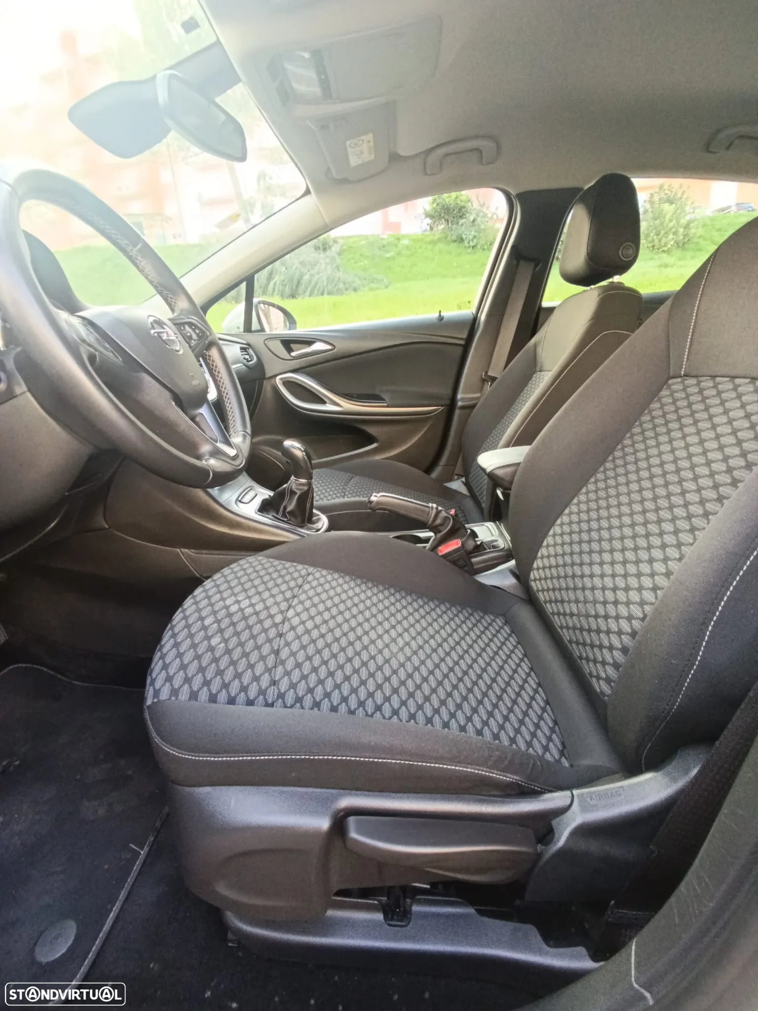 Opel Astra 1.6 CDTI Dynamic Sport S/S - 16