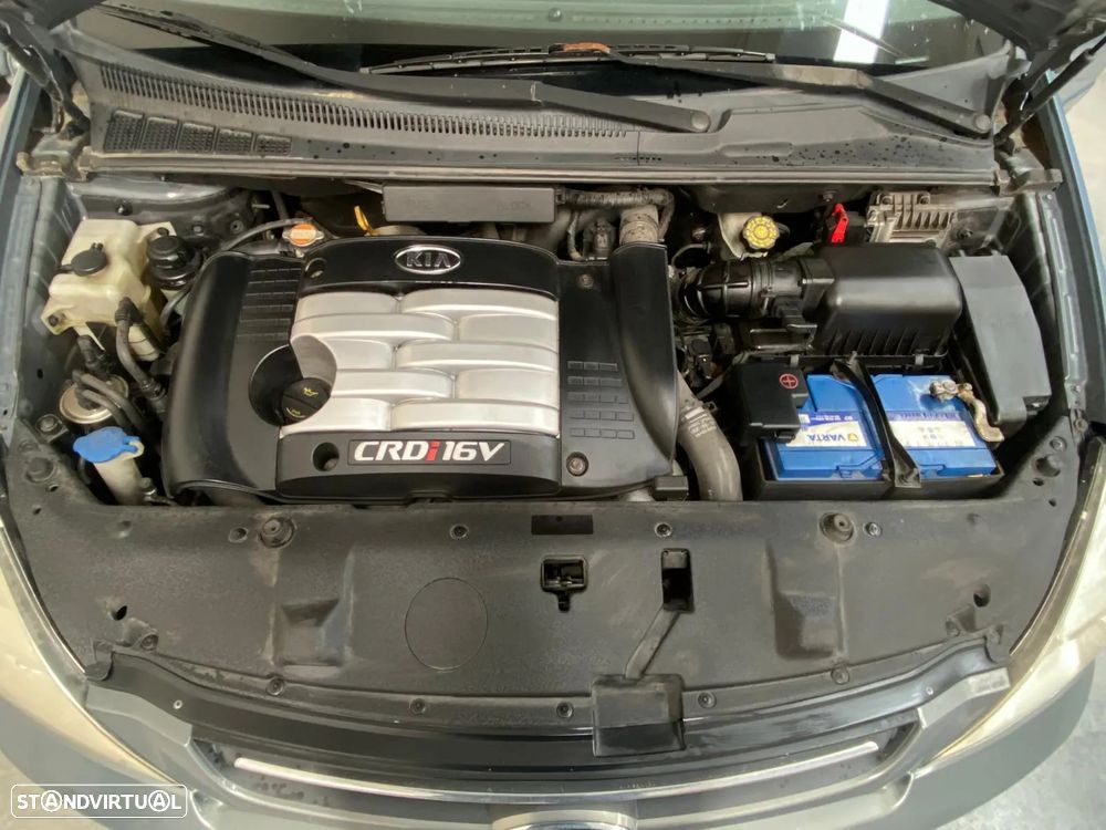 Kia Carnival 2.9 CRDi EX - 5