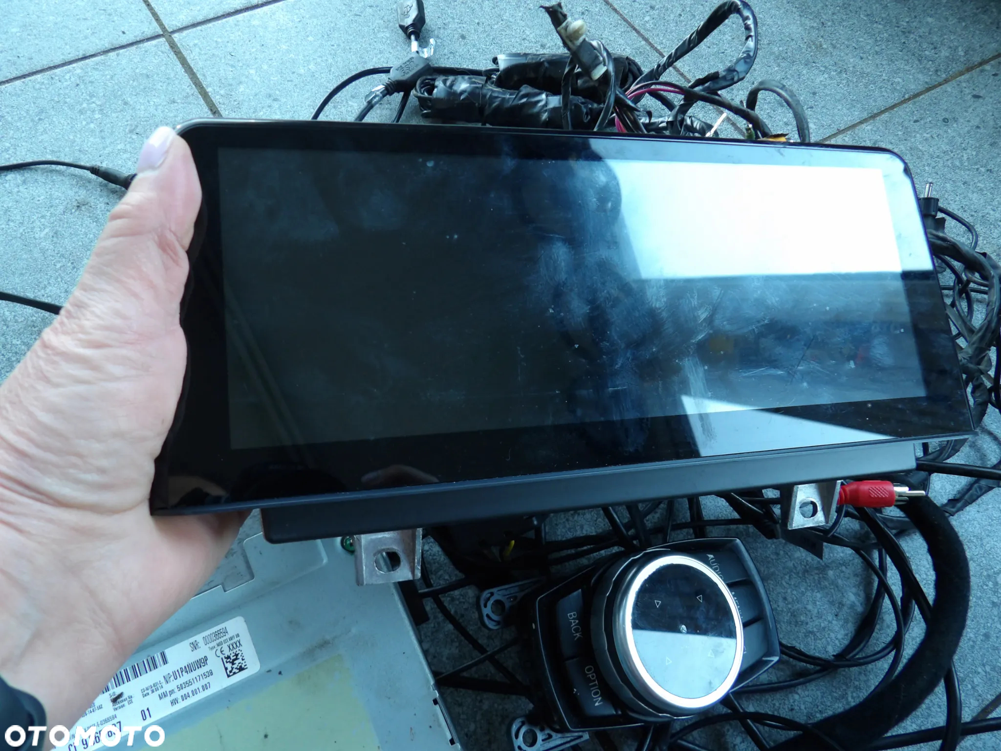 BMW - F20 - ZESTAW NAWIGACJI -JEDNOSTKA GŁÓWNA   CAR PLAY ADROID 8"8 - KONTROLER IDRIVE , RADIO - PRZEWODY - KOMPLET - 9365837  9317695 - 6