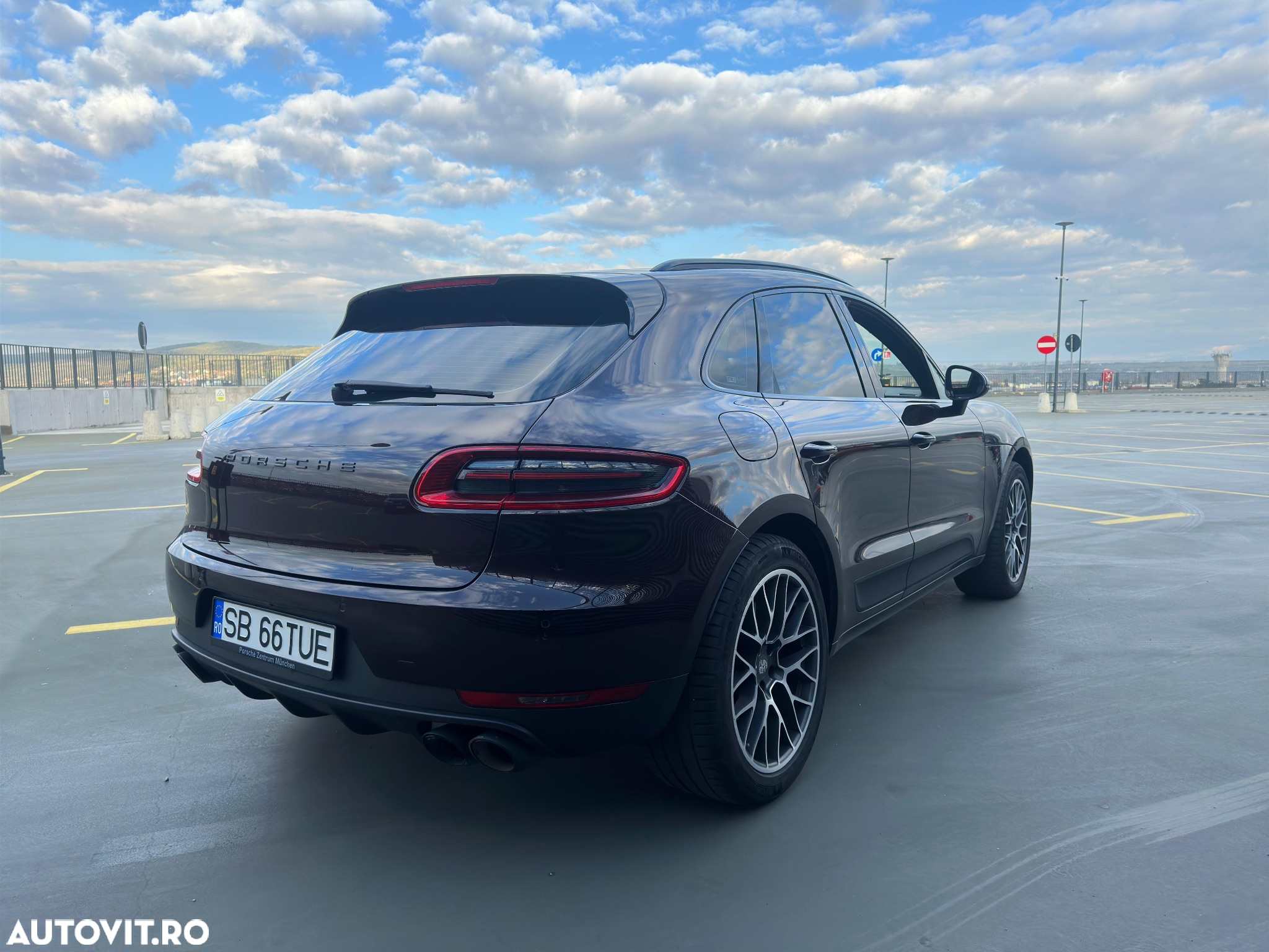 Porsche Macan 3.0 PDK S - 9