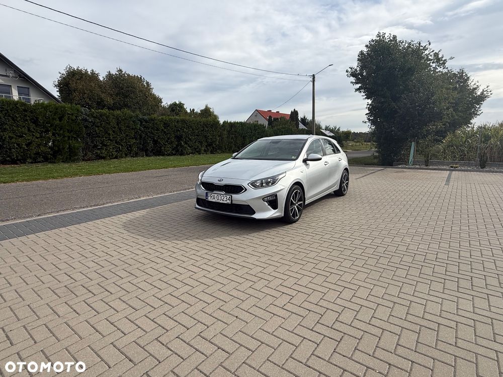 Kia Ceed 1.6 CRDi SCR L Business Line Plus - 8