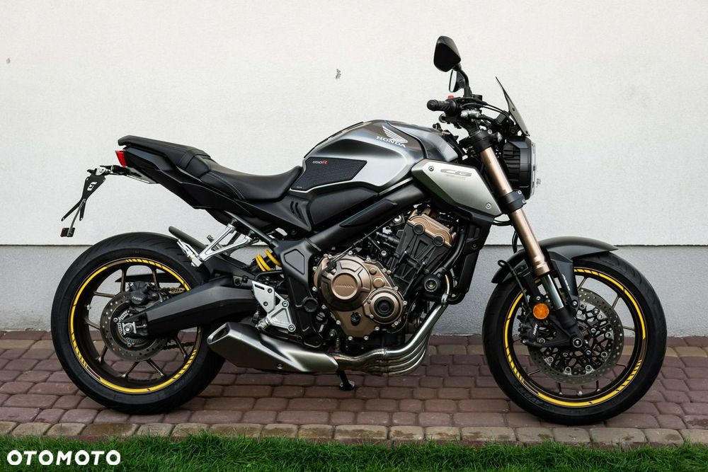 Honda CB - 7