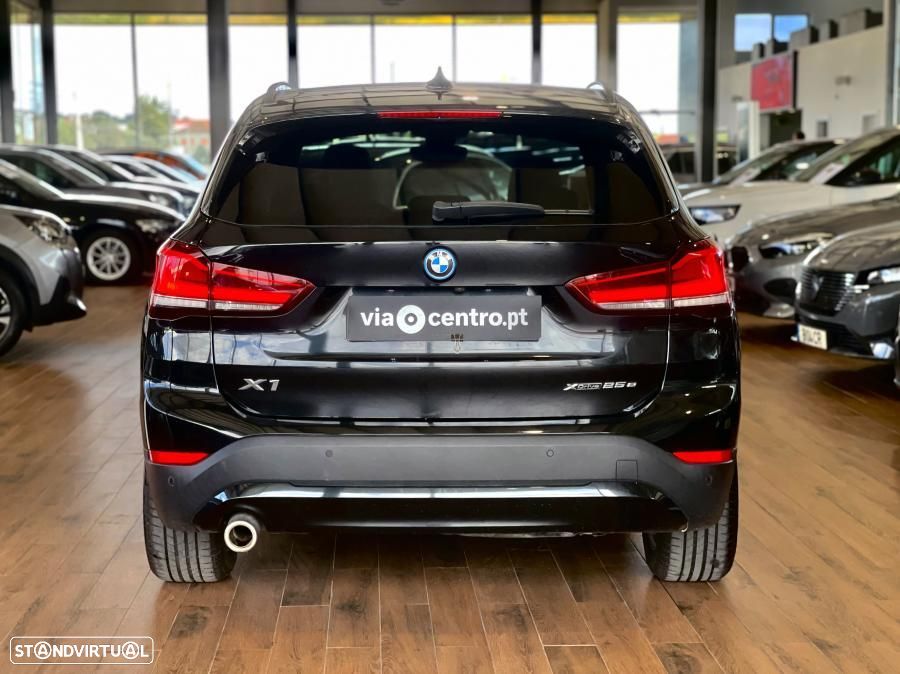 BMW X1 25 e xDrive - 8