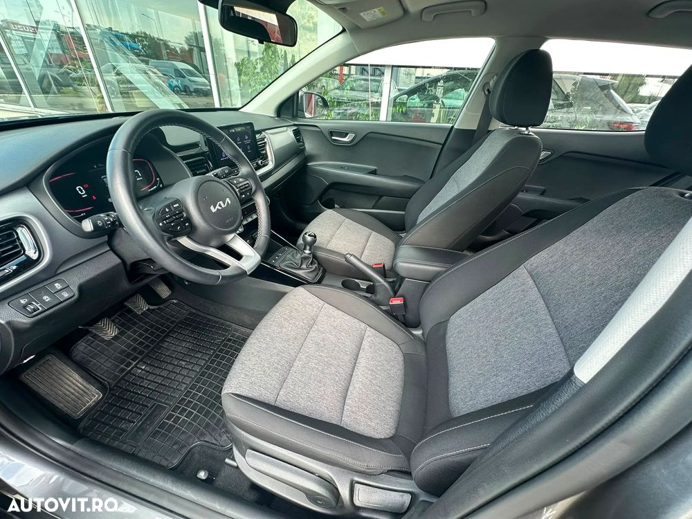 Kia Stonic 1.2 MPI 5MT Urban - 8
