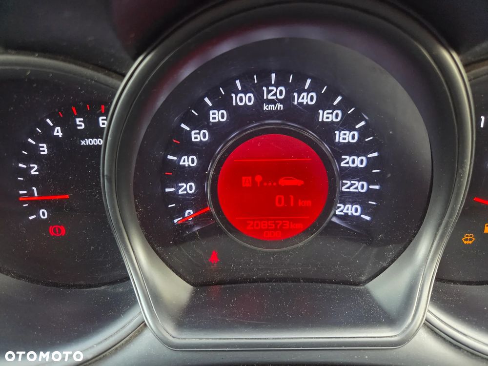 Kia Ceed 1.4 CRDi 90 Edition 7 - 9