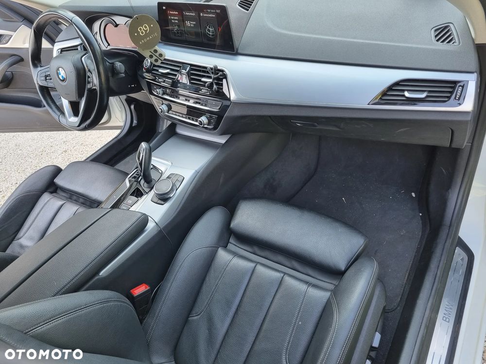 BMW Seria 5 520d xDrive Luxury Line - 5