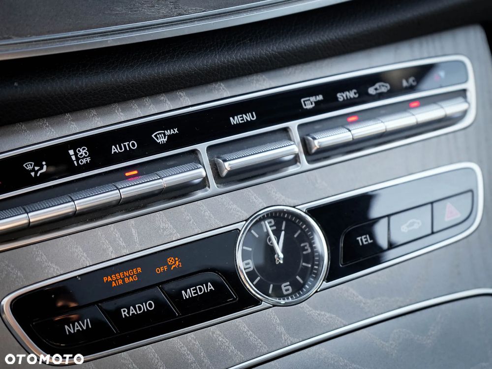 Mercedes-Benz CLS - 18