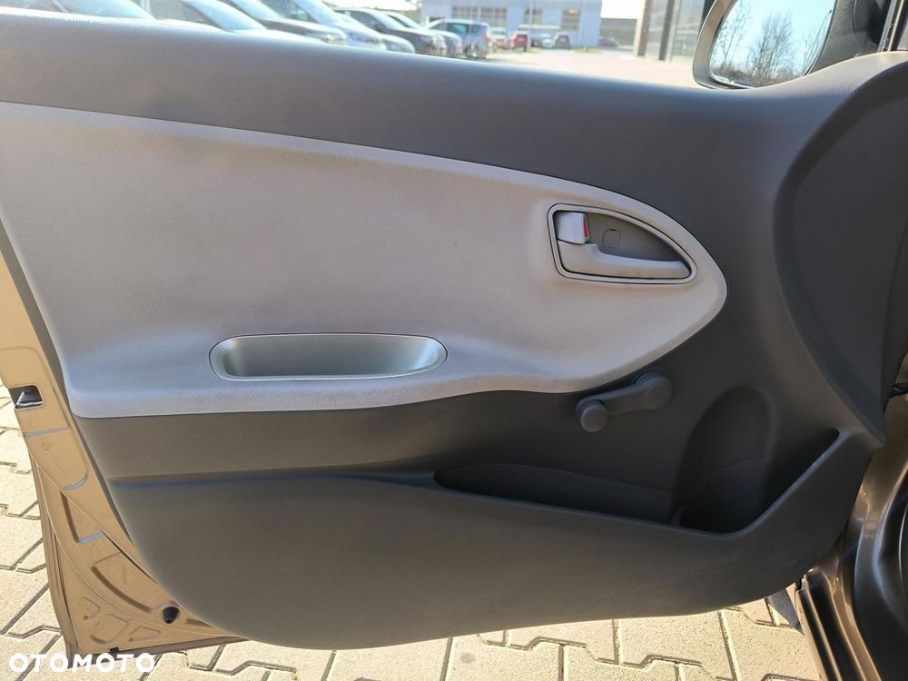 Kia Picanto 1.0 M - 10
