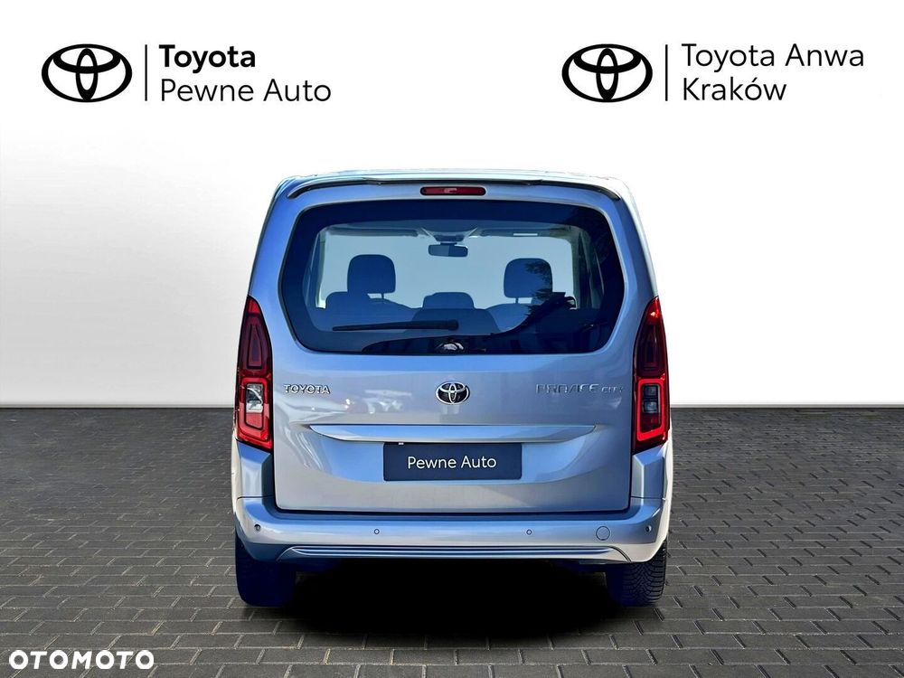 Toyota Proace City Verso 1.5 D-4D Business - 4