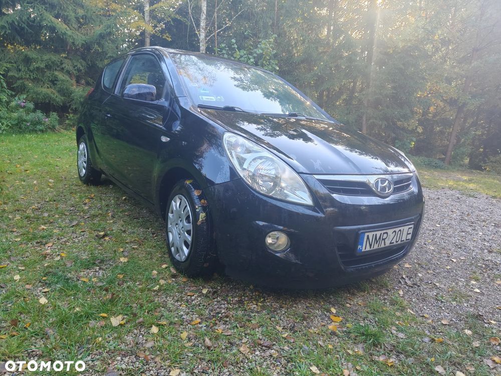 Hyundai i20 1.4 CRDi Comfort EU5 - 6