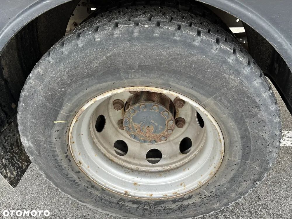 Iveco EUROCARGO 120E22 - 14