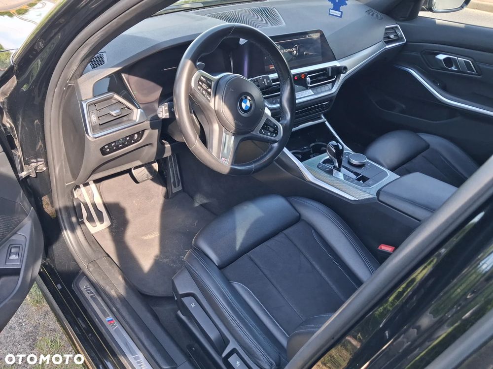 BMW Seria 3 320d - 8