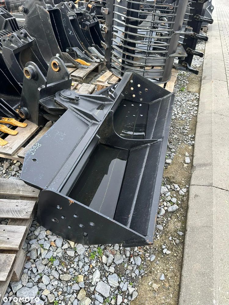 Łyżka skarpowa hydrauliczna CAT 308 Caterpillar z sworznie, węże - 2