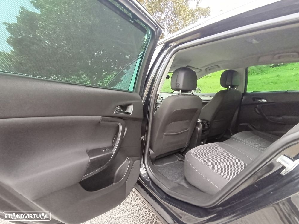 Opel Insignia Sports Tourer 2.0 CDTi Cosmo S/S J17 - 23