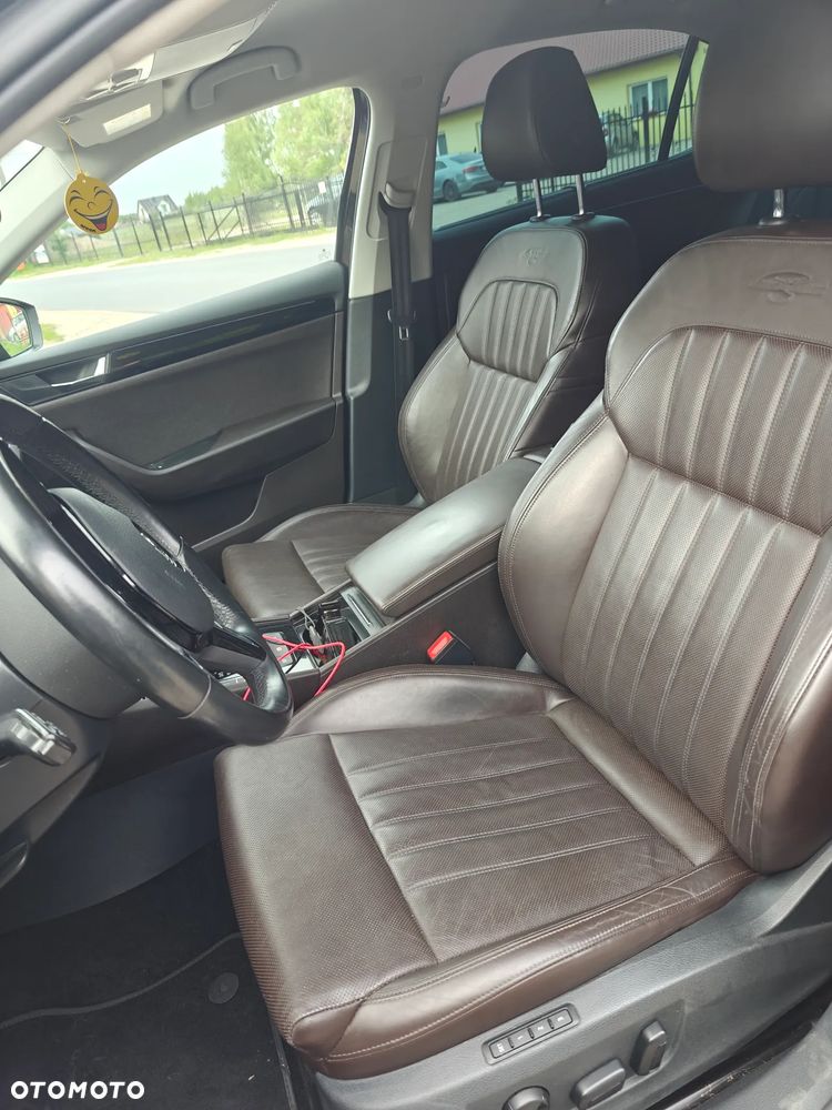 Skoda Superb 2.0 TSI 4x4 L&K DSG - 10