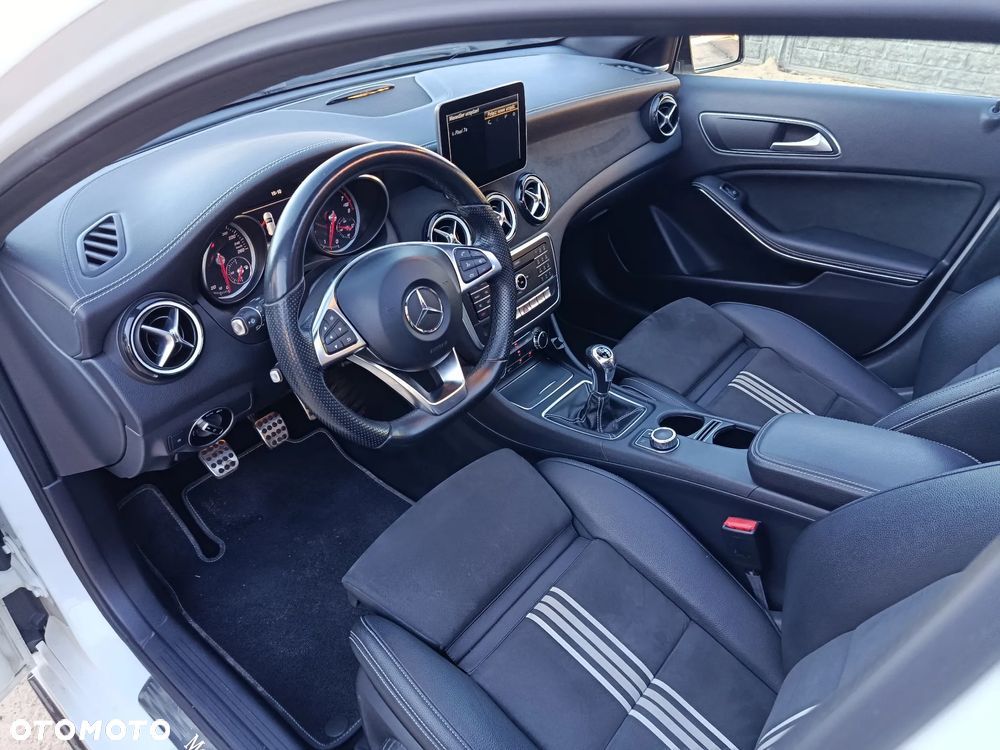 Mercedes-Benz Klasa A 250 Motorsport Edition - 7