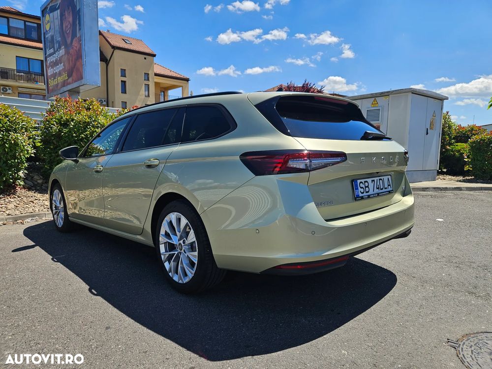 Skoda Superb 2.0 TDI 4X4 DSG Sportline - 33