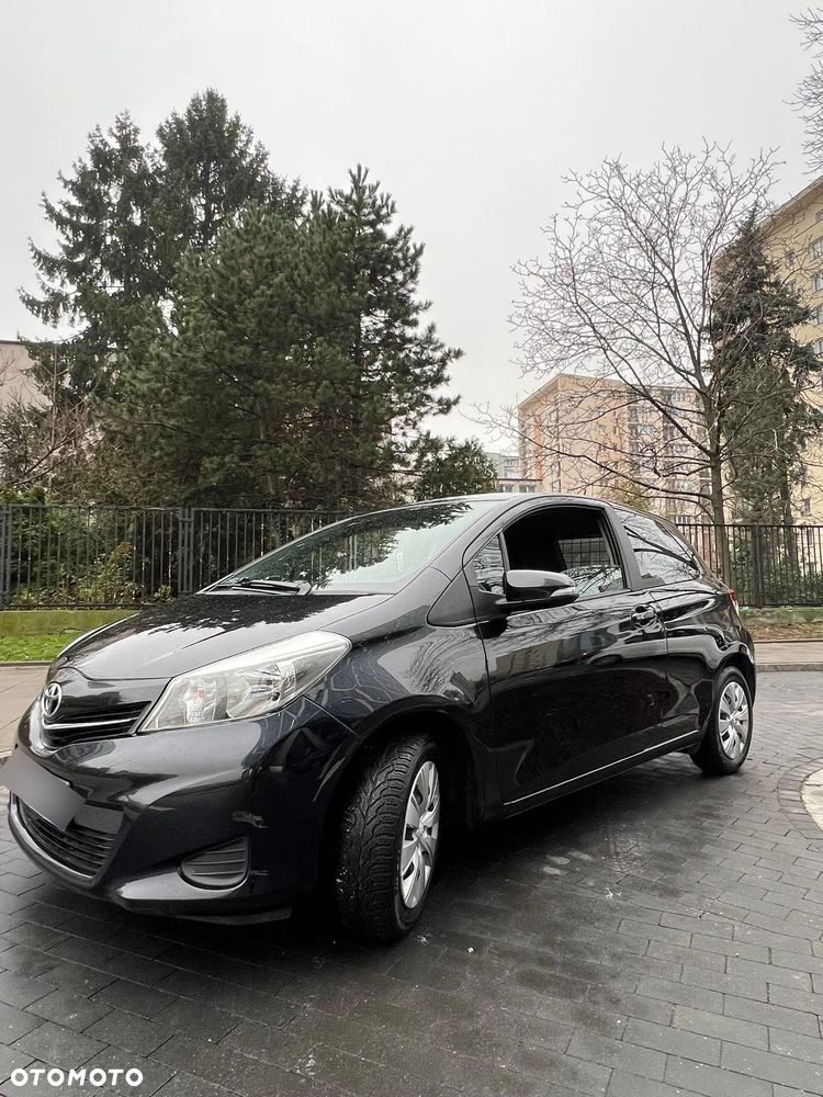 Toyota Yaris 1.0 Active - 11