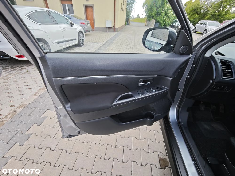 Mitsubishi ASX 1.6 2WD Edition - 15