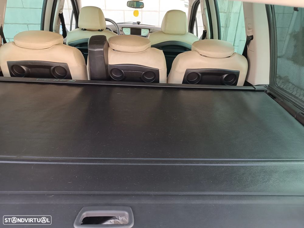 Peugeot 807 2.2 HDi - 17