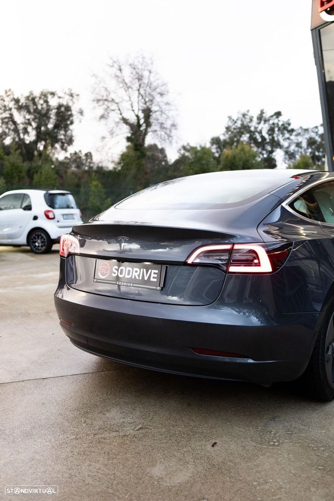 Tesla Model 3 Long-Range Dual Motor AWD - 13