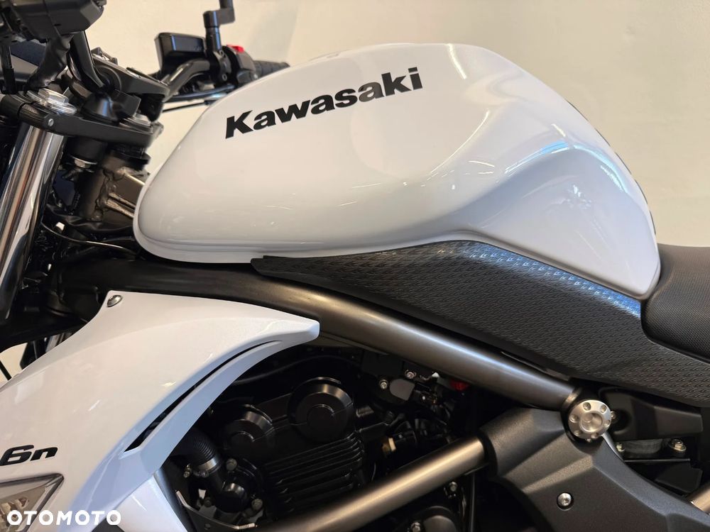 Kawasaki ER - 20