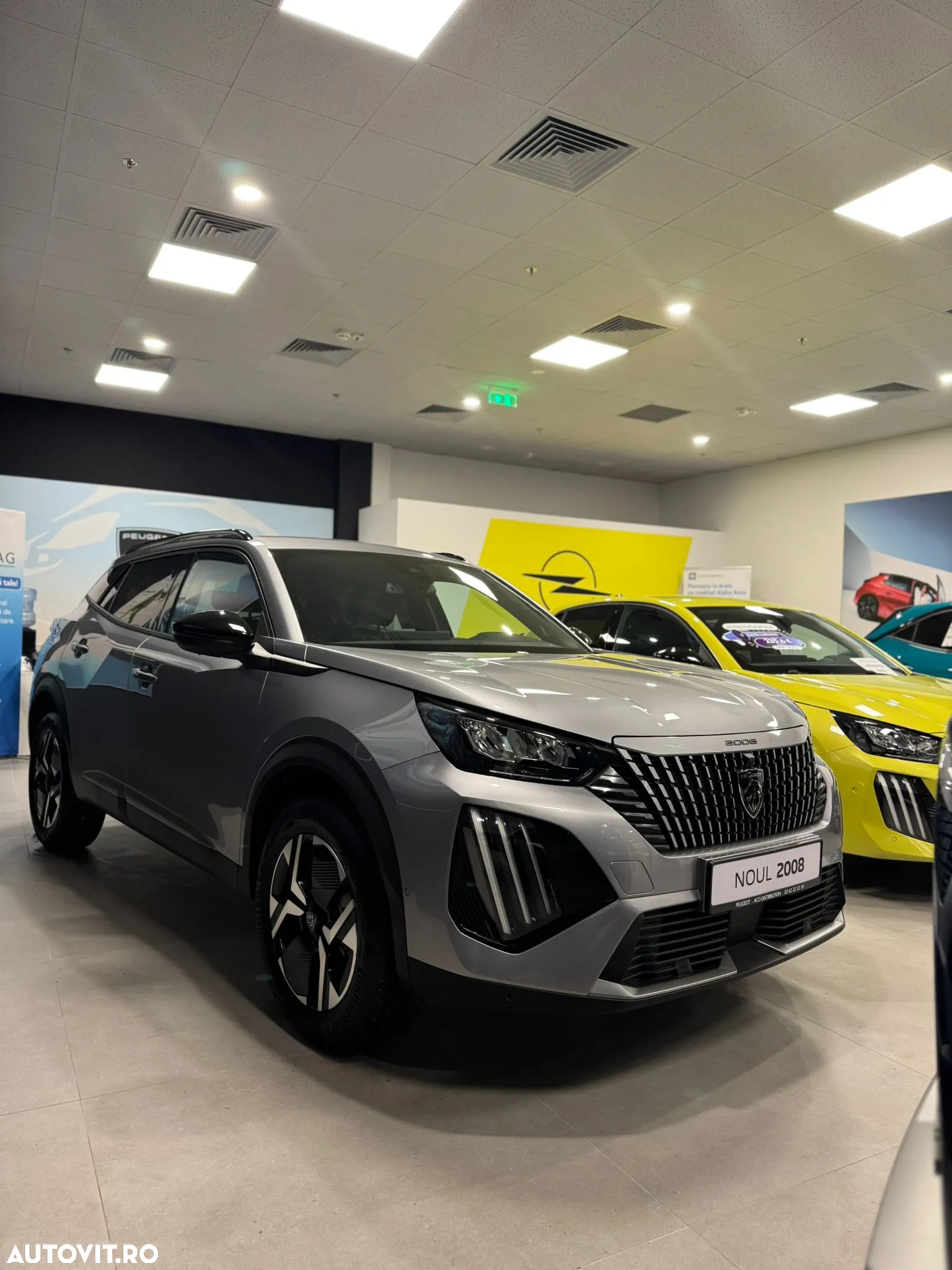 Peugeot 2008 1.2L 136 e-DCS6 MHEV Allure - 2