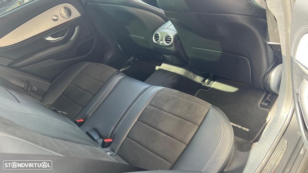 Mercedes-Benz E 220 d AMG Line - 6