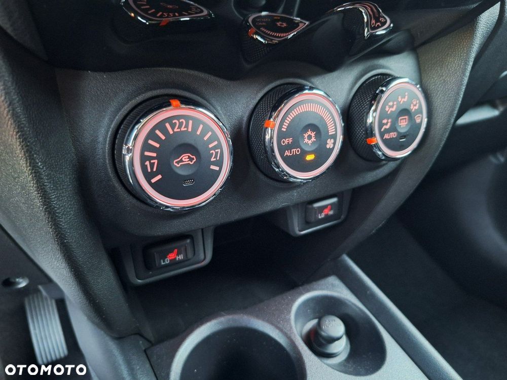 Mitsubishi ASX - 16