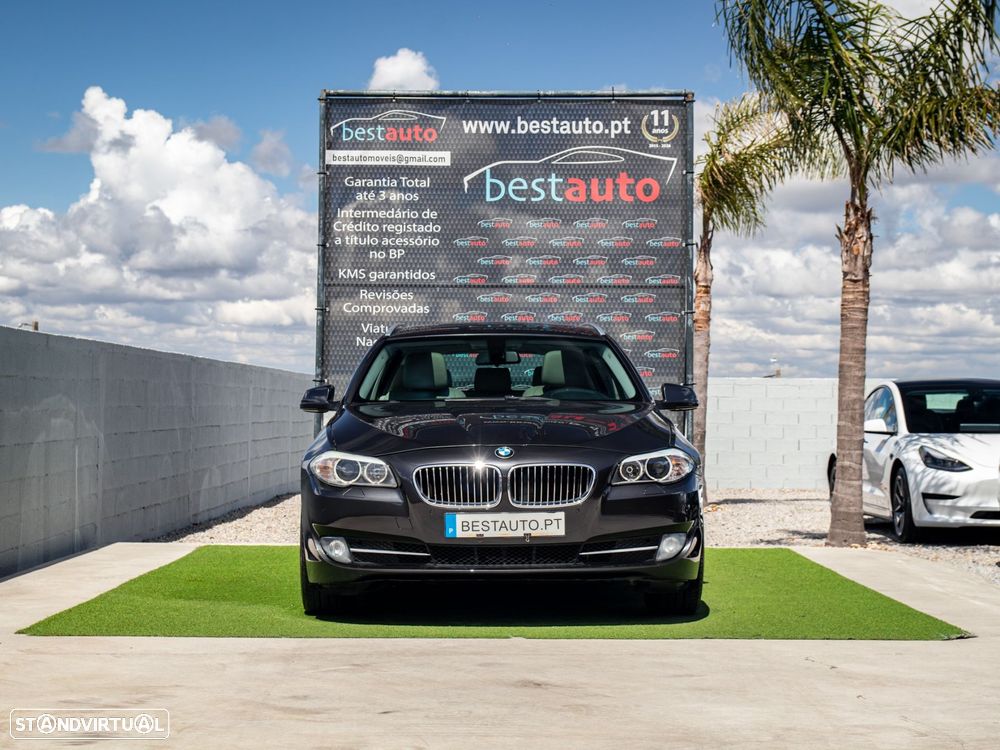 BMW 520 d Line Luxury - 1