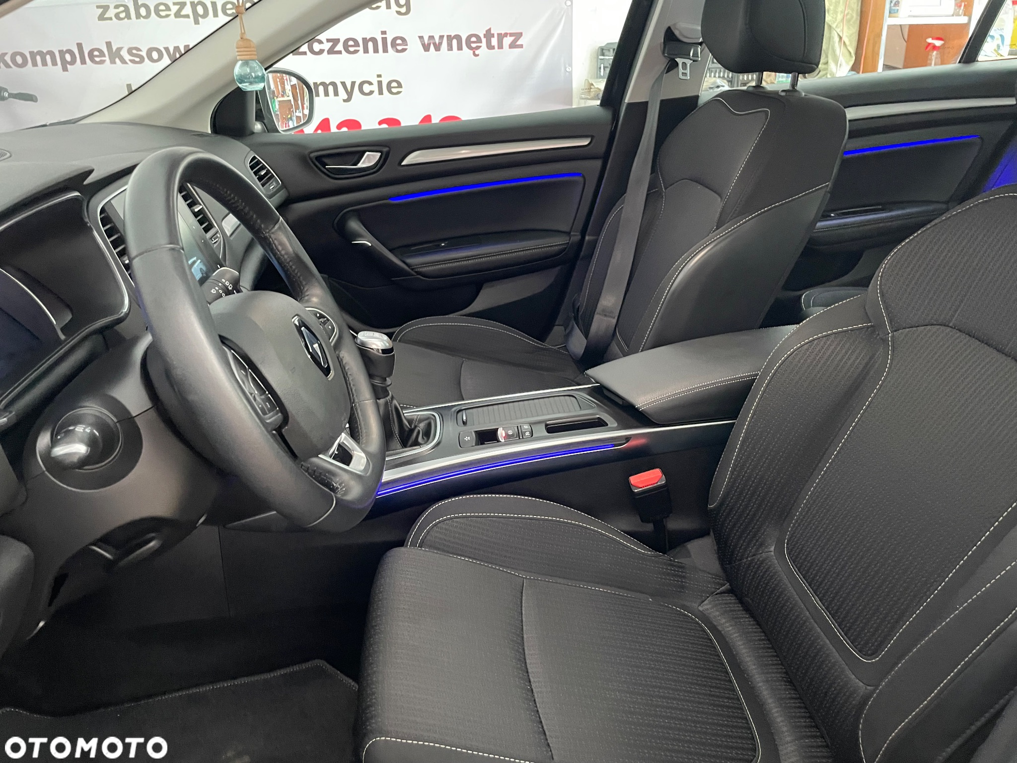 Renault Megane 1.3 TCe FAP Limited - 29