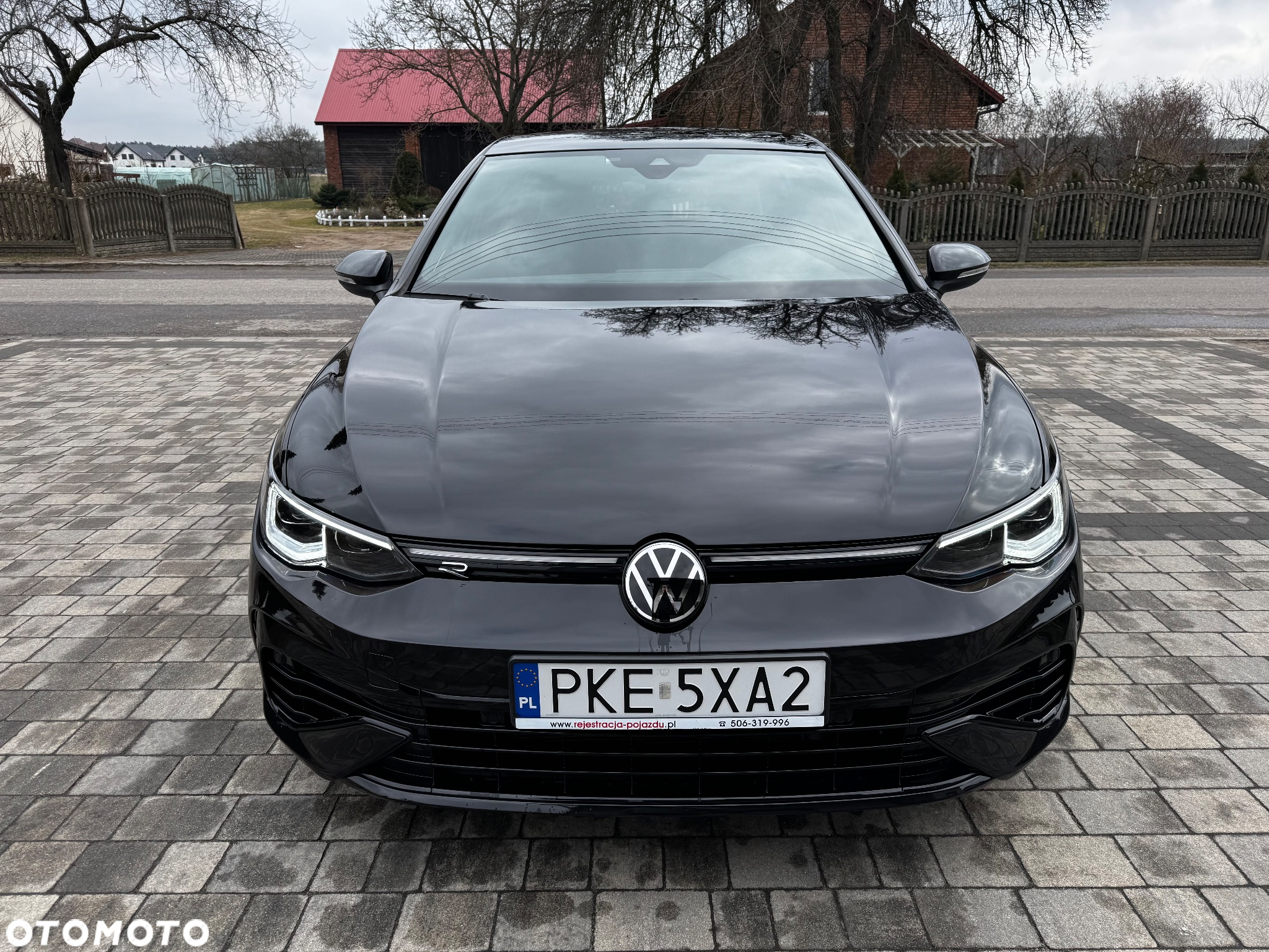 Volkswagen Golf - 2