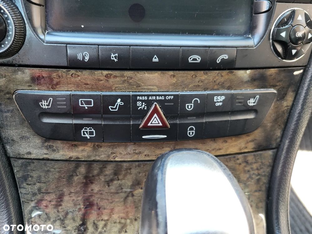 Mercedes-Benz Klasa E 320 CDI T Avantgarde - 14