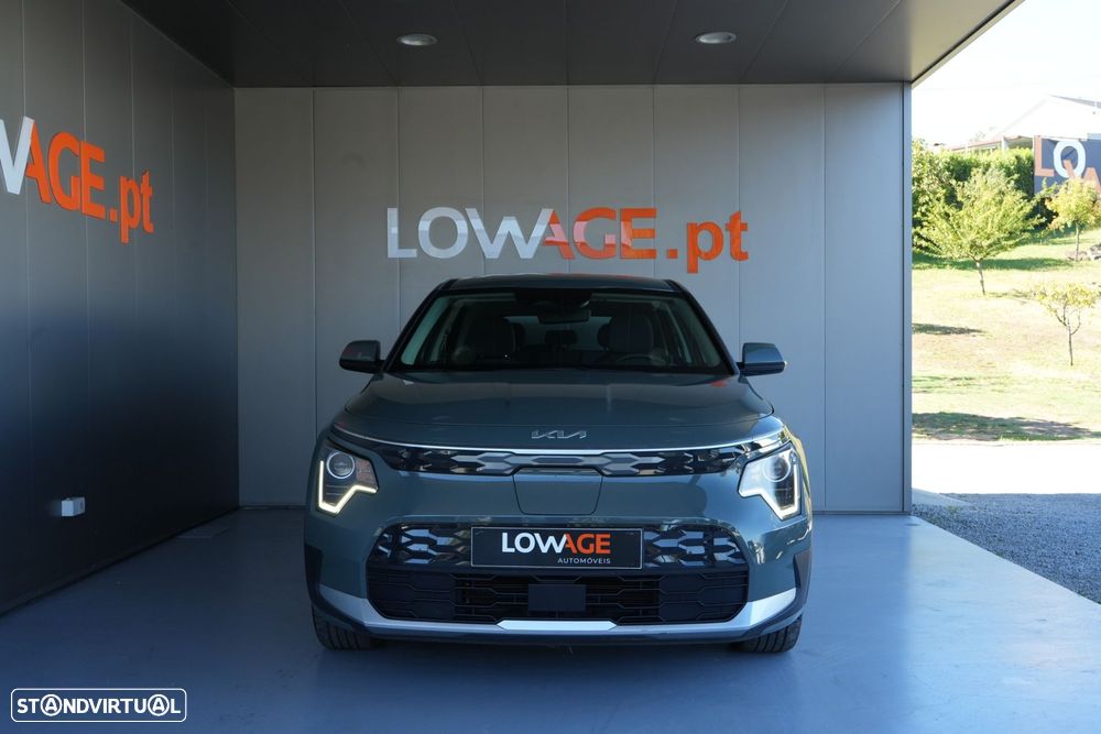 Kia Niro EV 64kWh Drive - 11