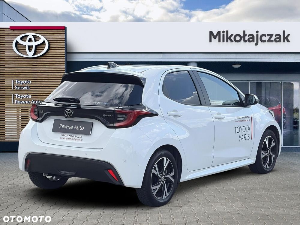 Toyota Yaris Hybrid 1.5 Style - 3