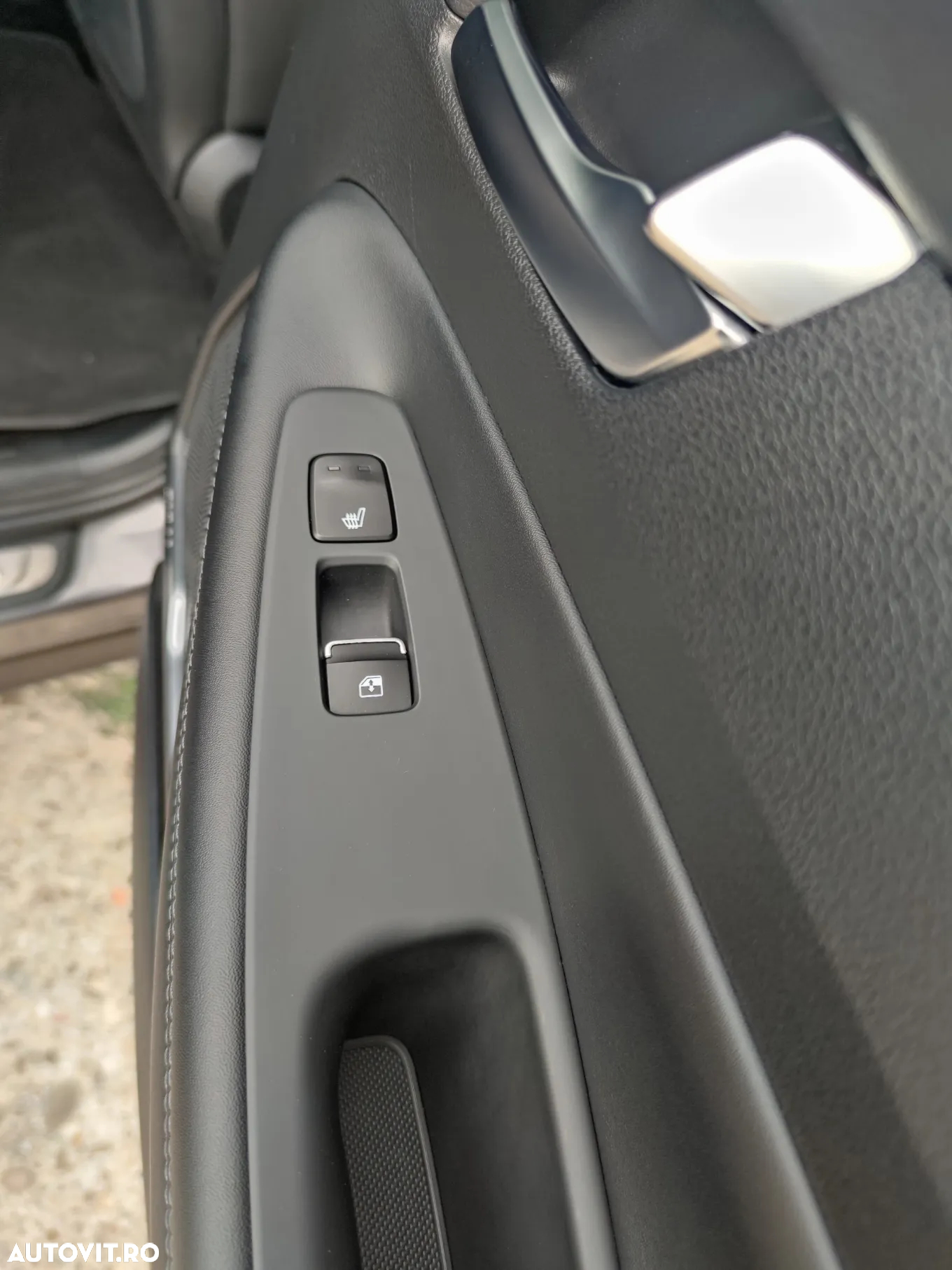 Hyundai Santa Fe Plug-in Hybrid 1.6 l 265 CP 4WD 6AT Luxury - 14