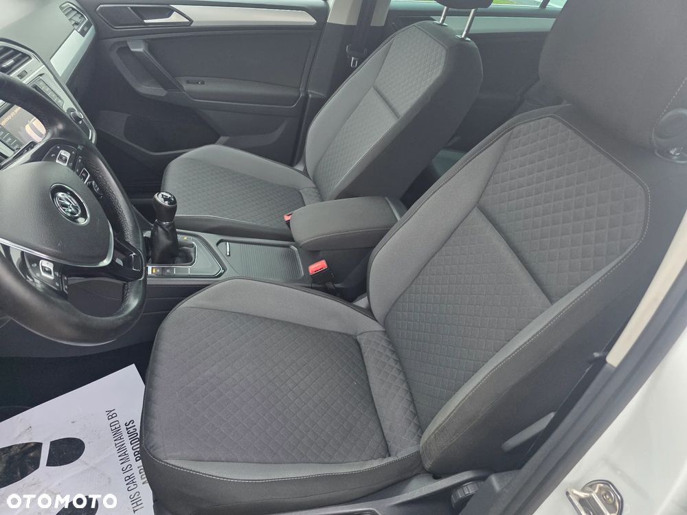 Volkswagen Tiguan - 20
