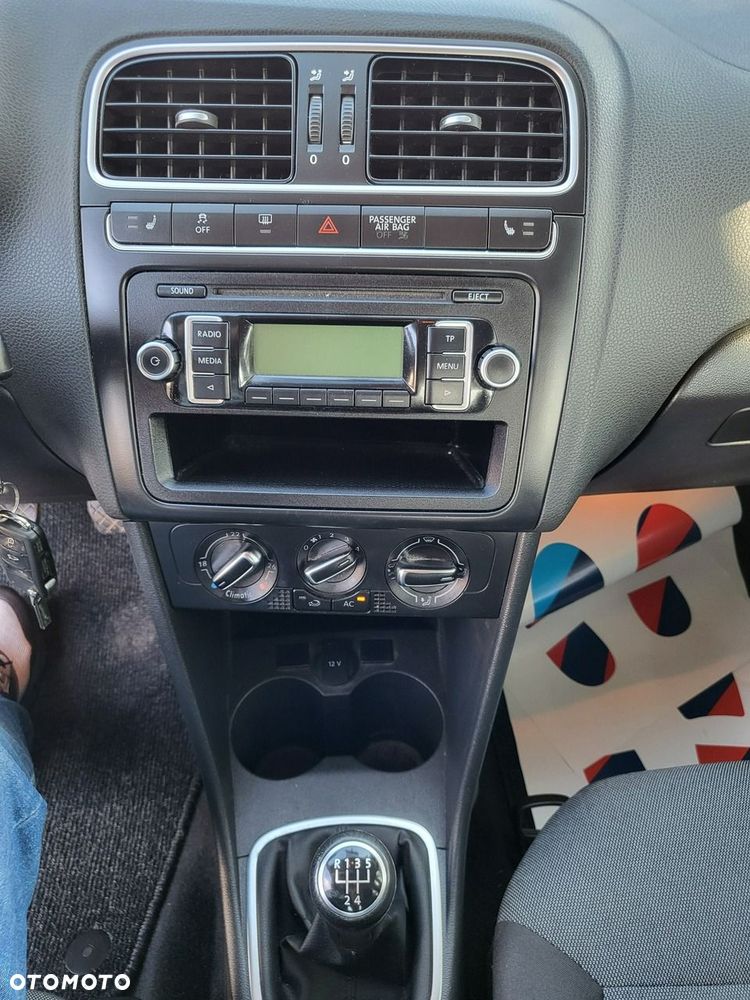 Volkswagen Polo - 26