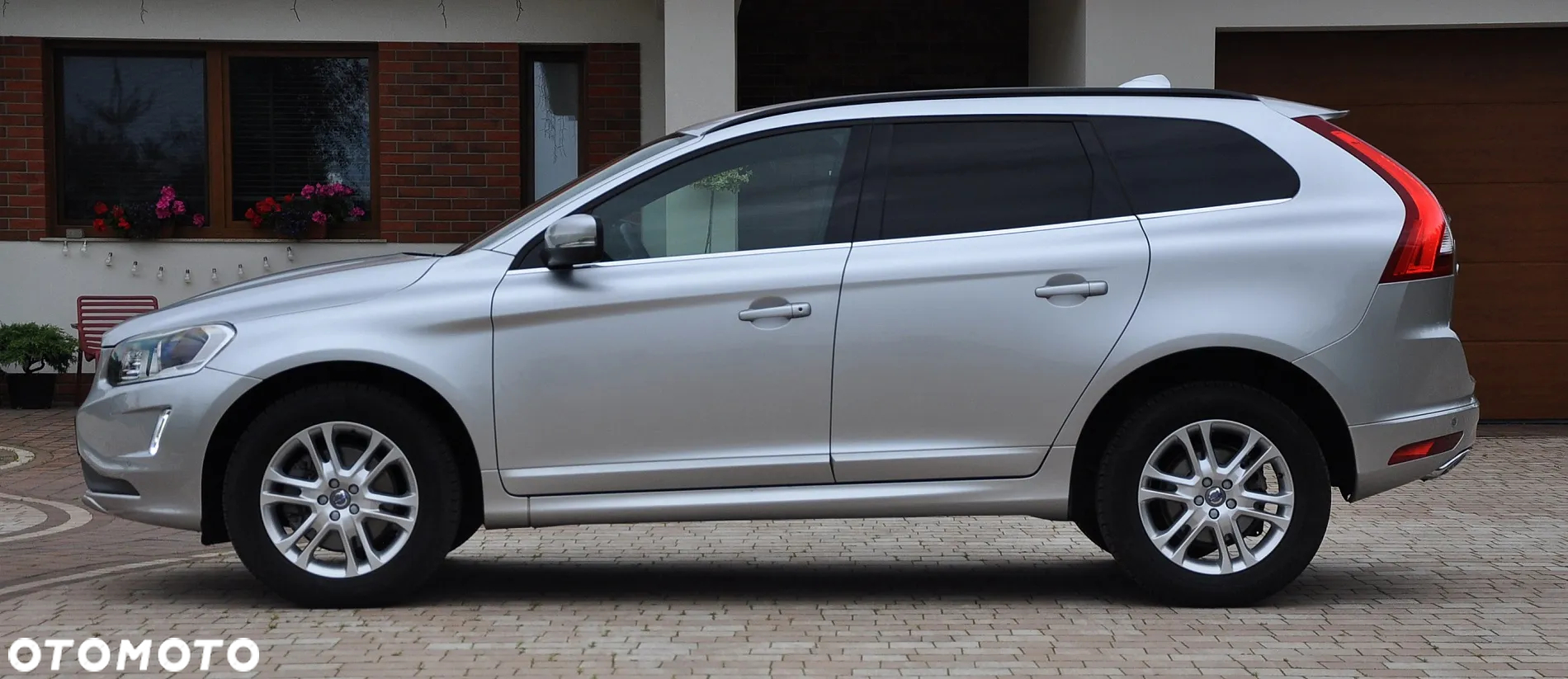 Volvo XC 60 - 4