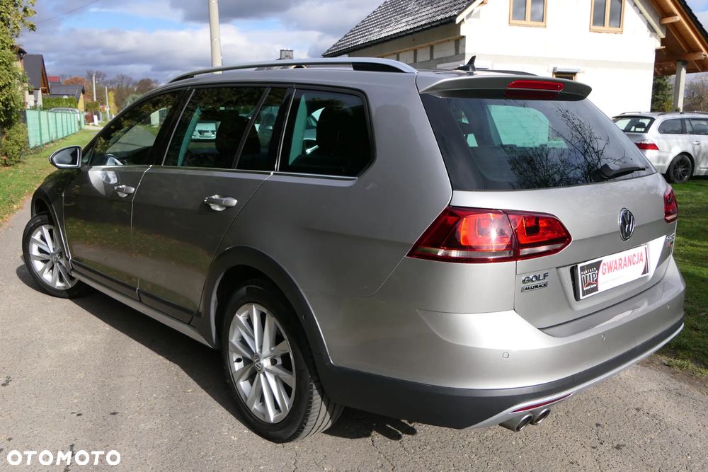 Volkswagen Golf 2.0 BlueTDI 4Motion Comfortline - 11