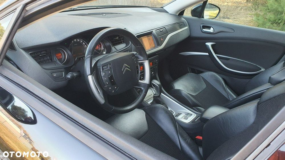 Citroën C5 2.0i 16V Exclusive Equilibre Navi - 11