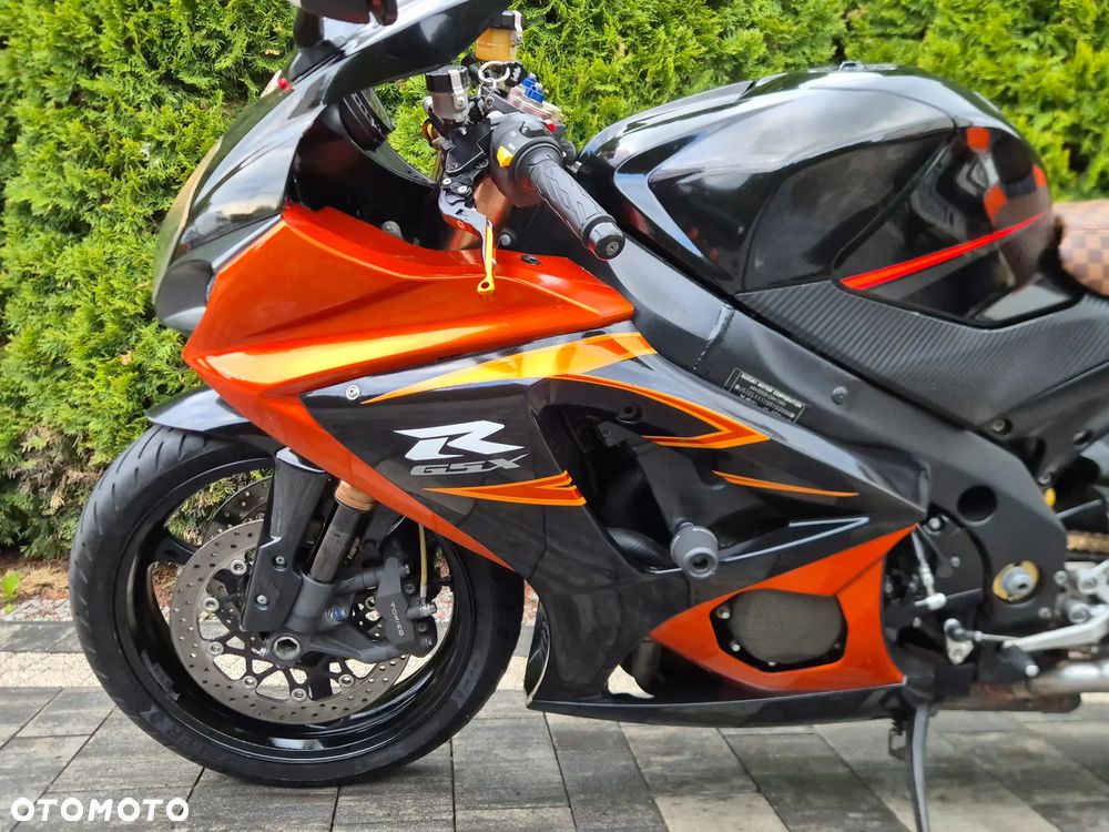 Suzuki GSX-R - 7