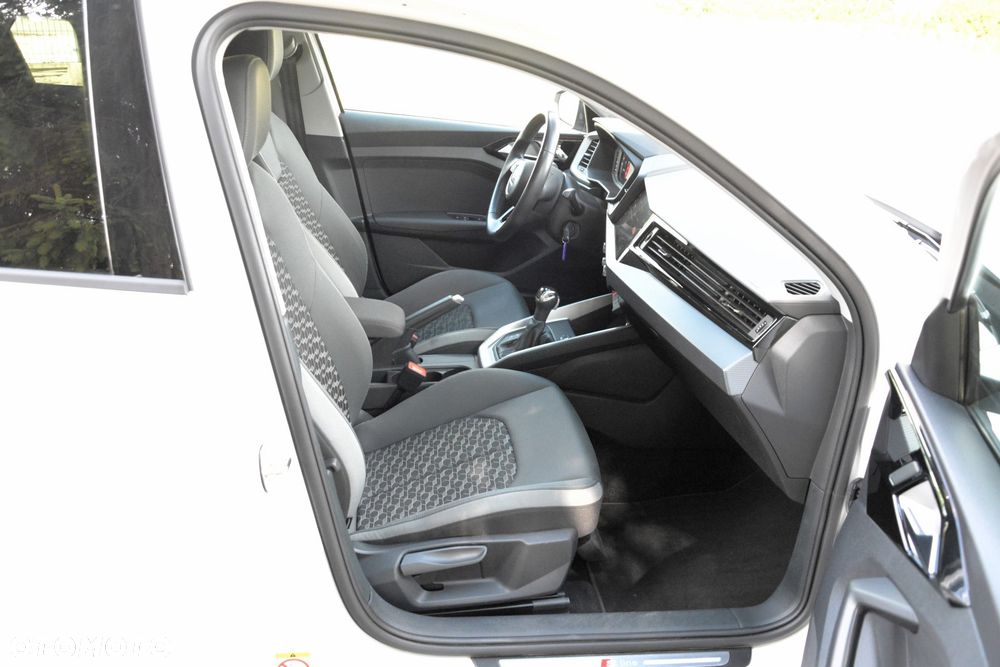 Audi A1 Sportback 35 TFSI S-Line S tronic - 17